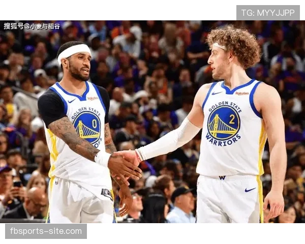 加里·佩顿无球防守压制库里，有效限制三分命中提升竞争力